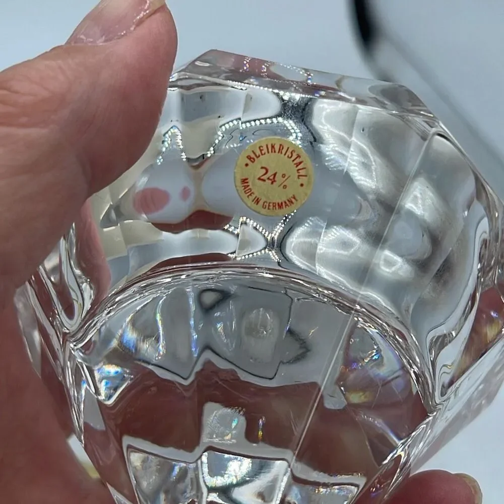 Bleikrisrall 24% lead crystal diamond shaped tea candle holder.